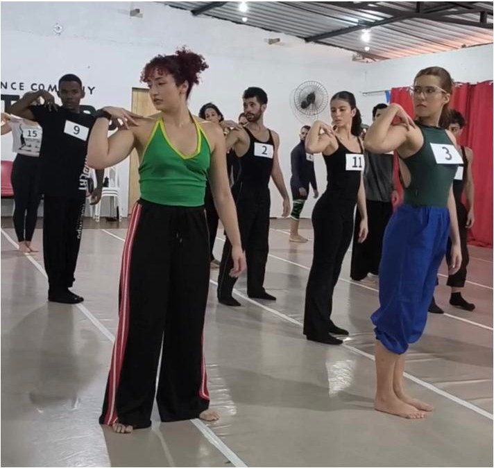 Michela Melone leading an audition and class in Brazil
